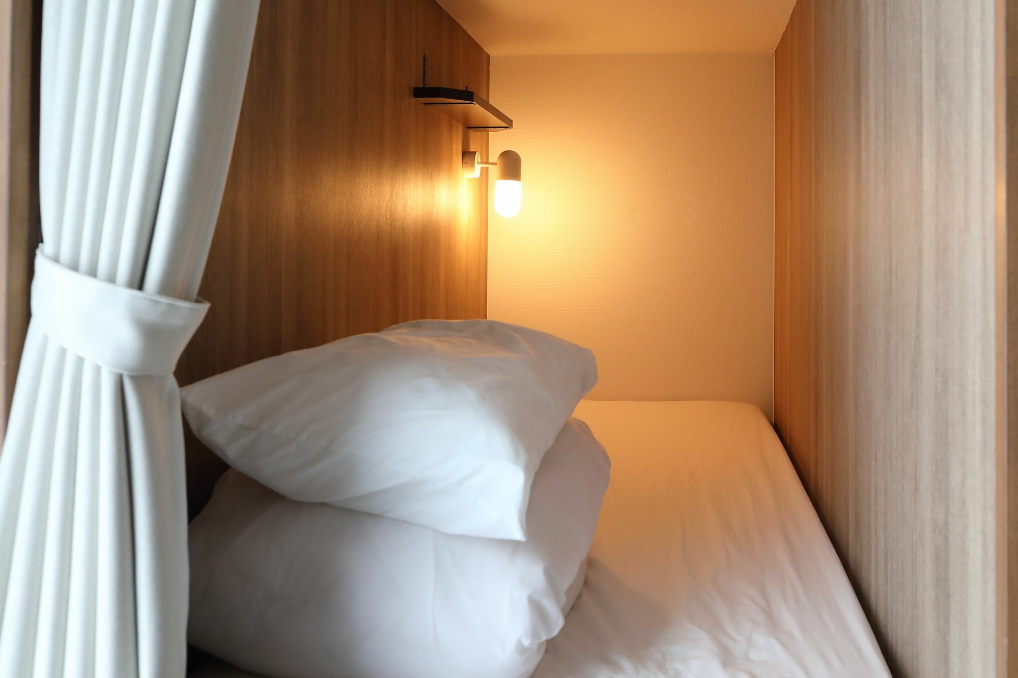 Hostel Kura Tokyo Esterno foto